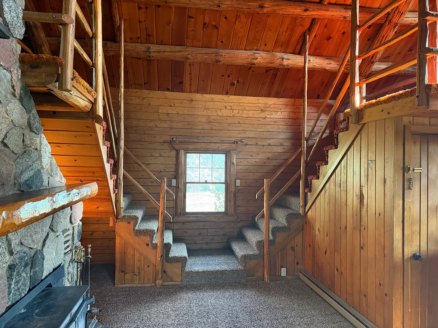 183 Huppert St — Photo 2