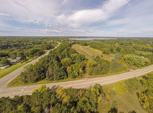 10161 N Shore Trl N, Forest Lake, MN 55025