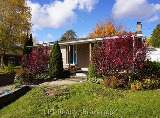 470 7th St, Hanover, ON N4N 1H6