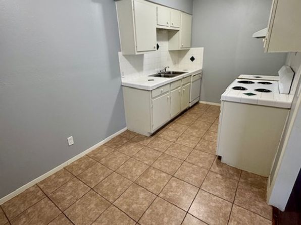 810 Rambler Dr APT 12