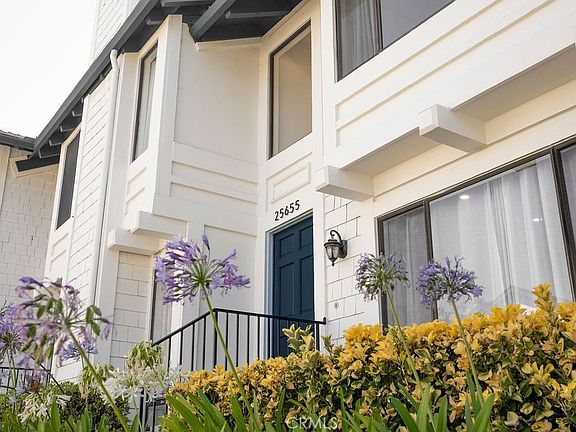 2nd image of 25655 Paseo La Cresta #47
