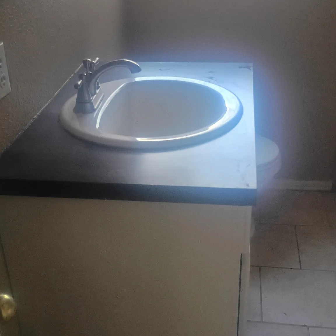 2 bed, 748 sqft, $800 — Photo 2