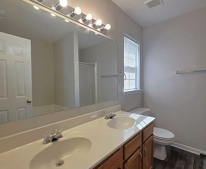 8417 Appledale Dr — Photo 11