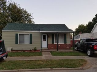 704 Dubois St, Lawrenceville, IL 62439