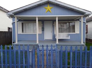 805 13th St, Kenova, WV 25530