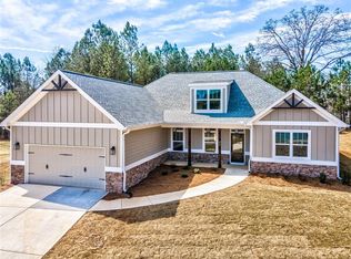 32 Wendover Dr, Cartersville, GA