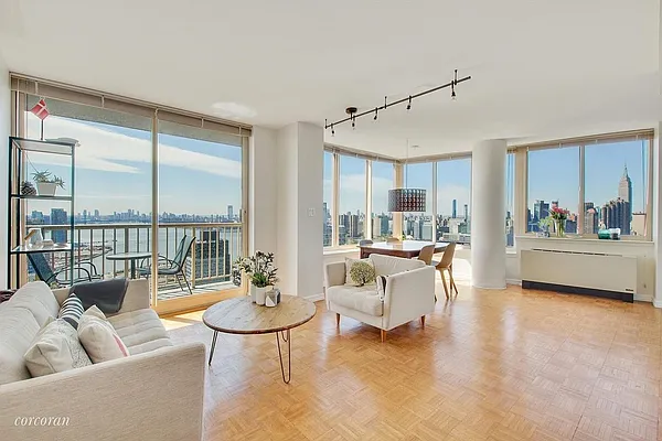 Sold by Corcoran | media 1