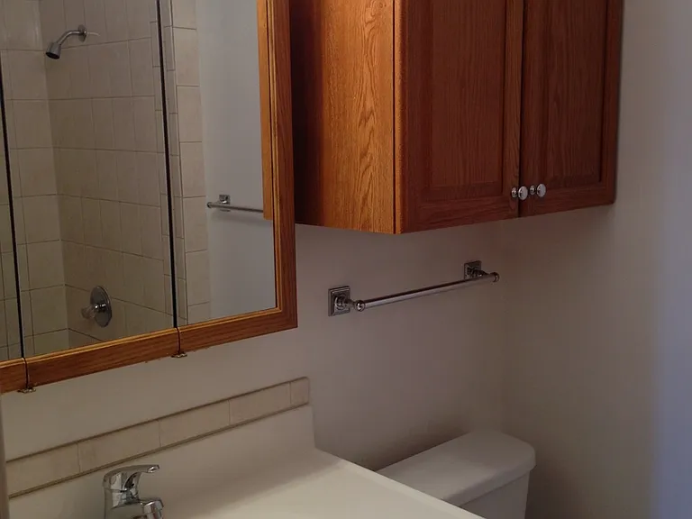 500 E Riverside Dr #211 — Photo 13