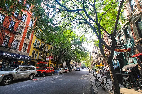 Rented by Jonis Realty | media 12