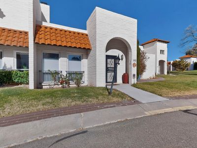 1415 Wagon Train Dr SE, Albuquerque, NM, 87123