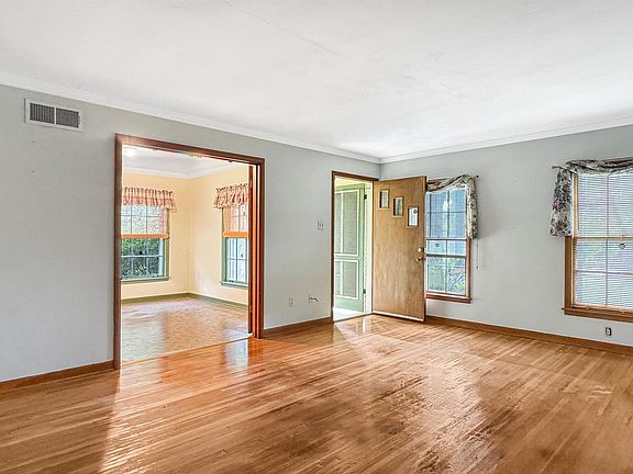 3rd image of 6505 Patmore Rd
