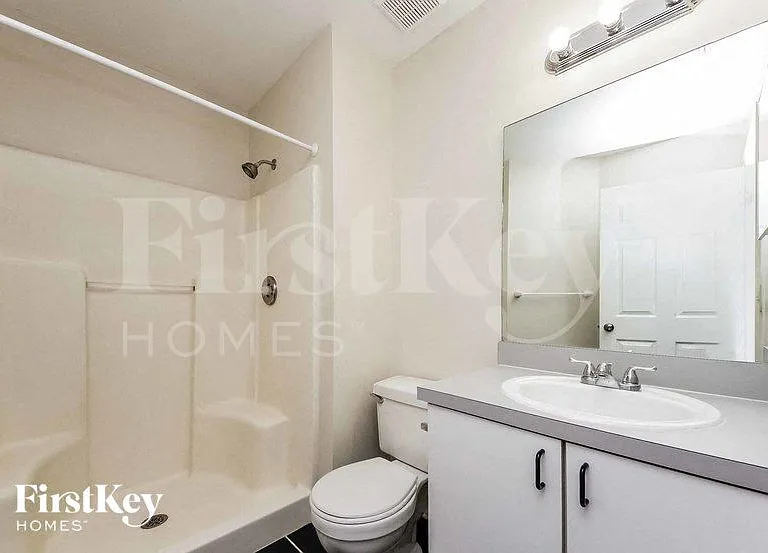 815 Adour Dr — Photo 14