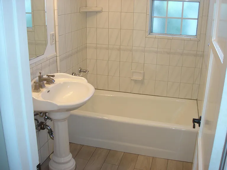 598 N Quince Ave — Photo 8