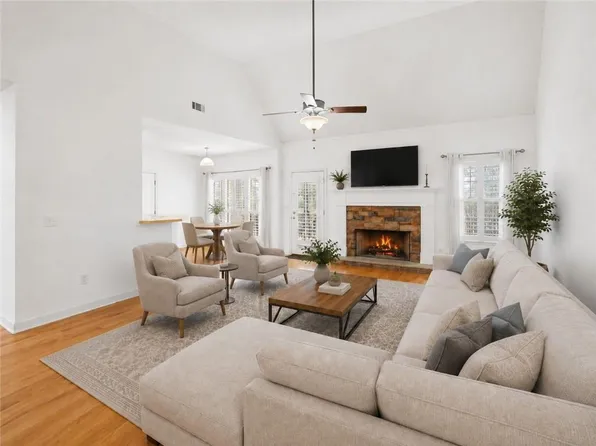 8866 Camp Tree Ct, Winston, GA 30187