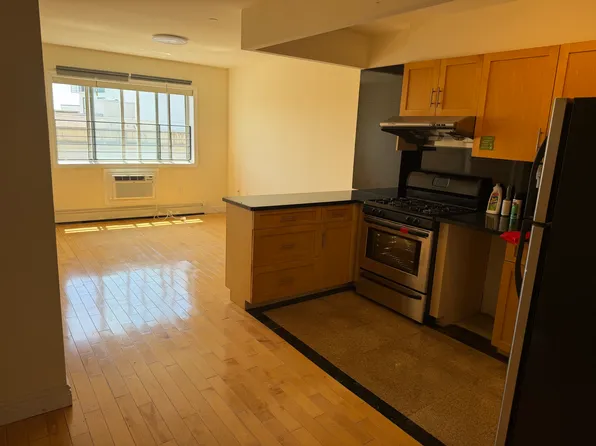 150-17 Northern Blvd #4A, Flushing, NY 11354