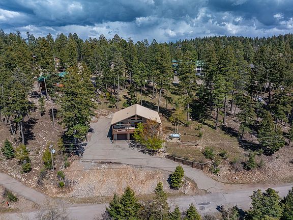 2nd image of 726 Big Bear Way
