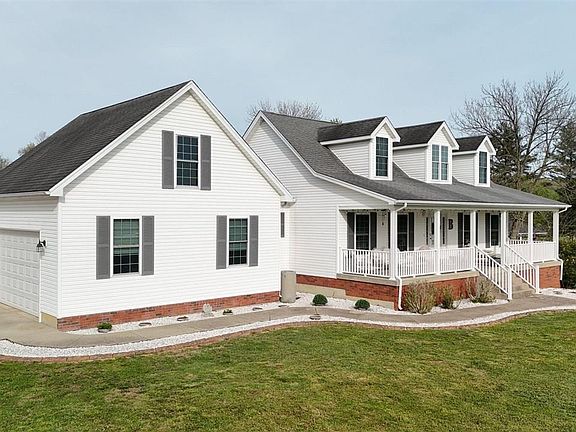 3rd image of 300 Blair Rd