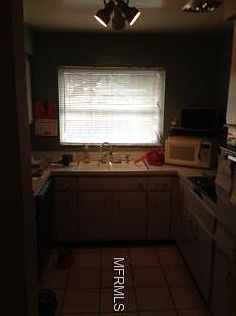 5th image of 194 Twin Lake Dr APT E
