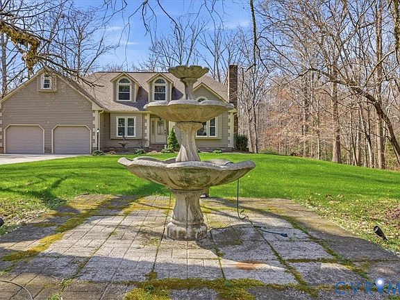 3rd image of 3520 Mill Rd