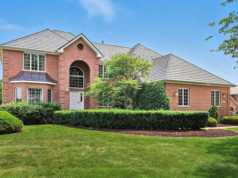 15141 Arbor Dr — Photo 1
