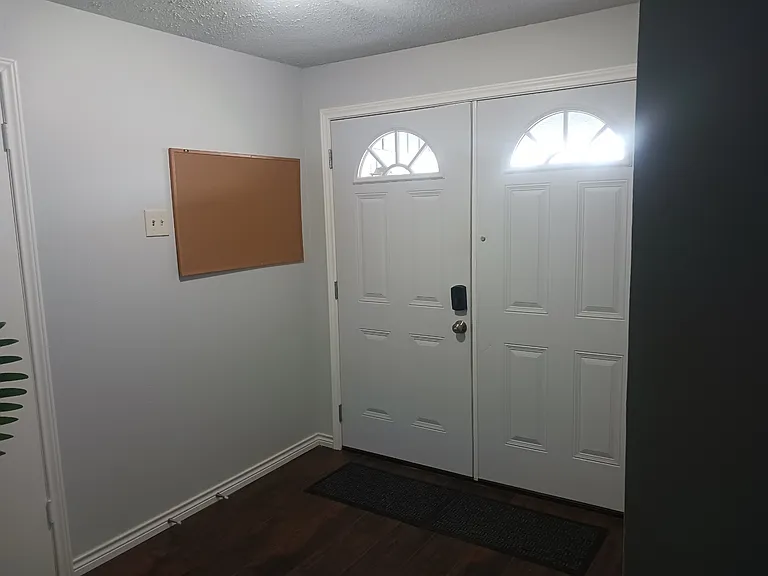 1814 Mill Pond Cir #6 — Photo 6
