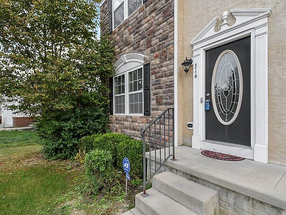 2nd image of 316 Evergreen Cir