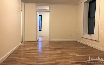 Rented by Manhattan Realty Group