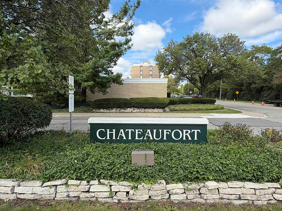1551 Chateaufort Pl, photo 29
