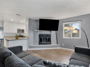 10590 Navajo Rd, Apple Valley, CA 92308