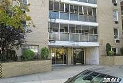 1st image of 14220 84th Dr APT 1L