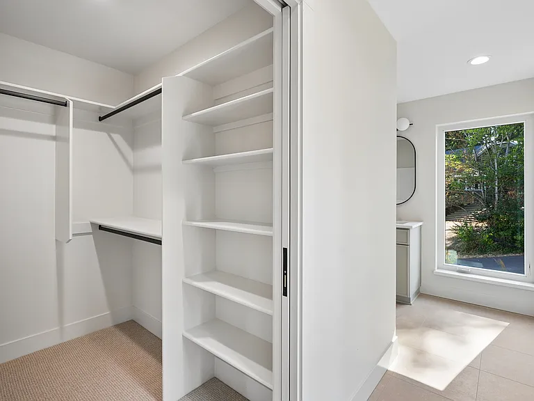 1883 Starlight Dr NW — Photo 17