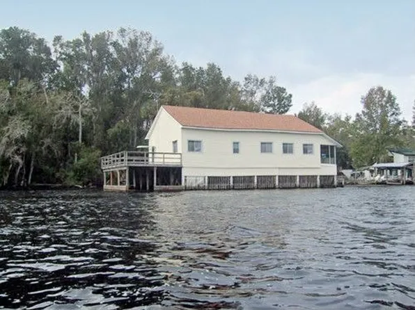 55248 Claire St, Astor, FL 32102