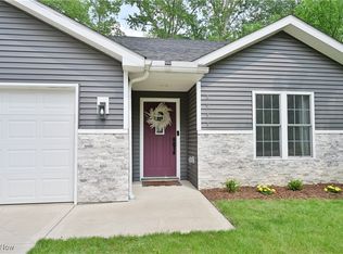 4933 Lear Nagle Rd, North Ridgeville, OH 44039