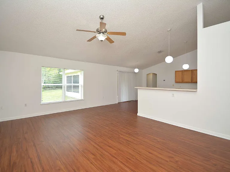 36 Frenora Ln — Photo 6