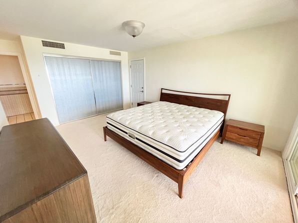 619 Puuikena Dr