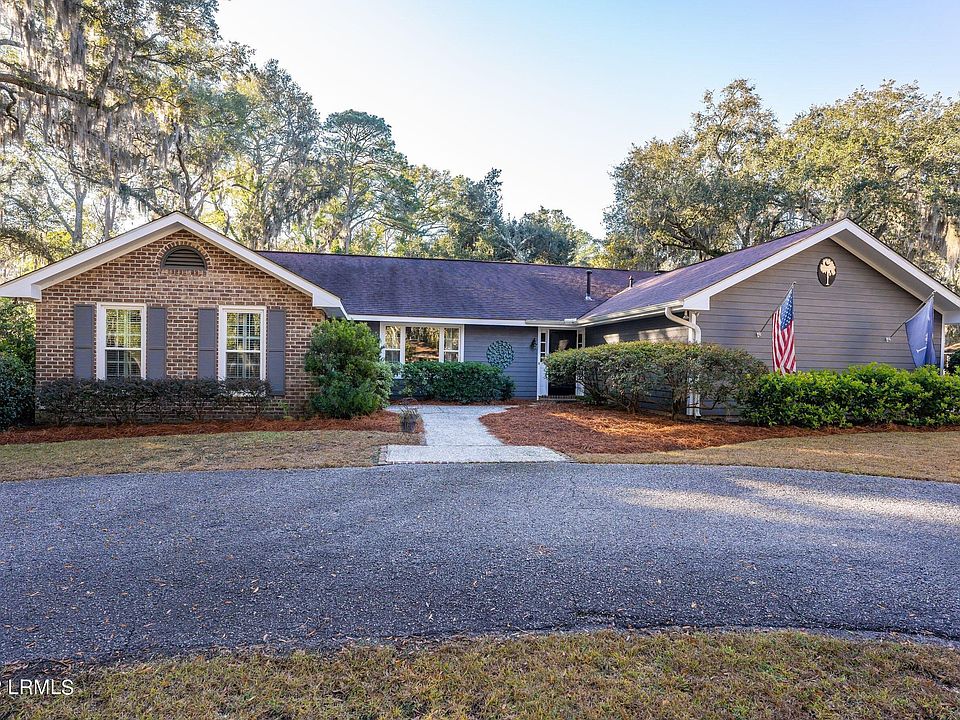1st image of 178 Spanish Point Drive