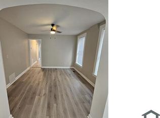 5956 W Rice St #1E, Chicago, IL 60651