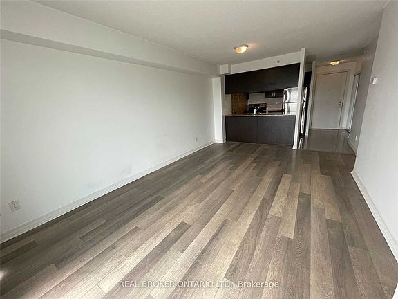 3rd image of 275 Yorkland Rd #2905