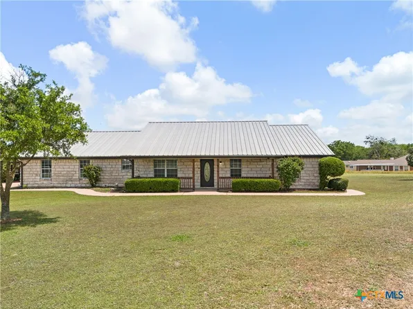 138 Warren Rd, Lorena, TX 76655