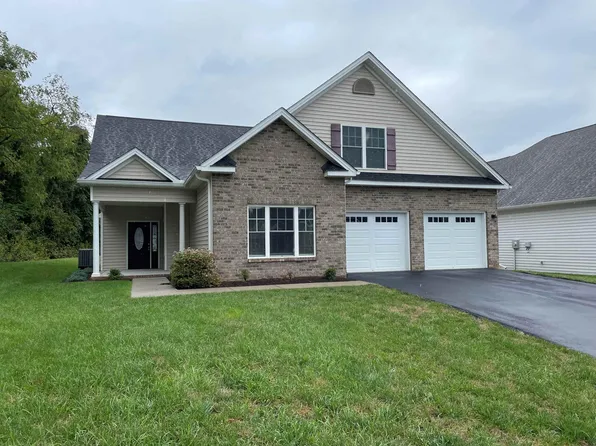 2951 Mystique Ct, Roanoke, VA 24012