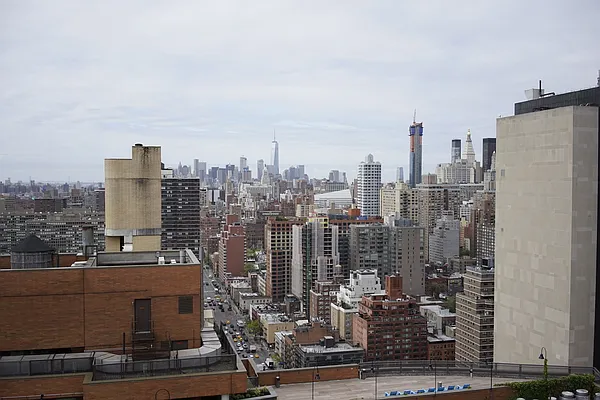 Rented by The Bamberger Group | media 15