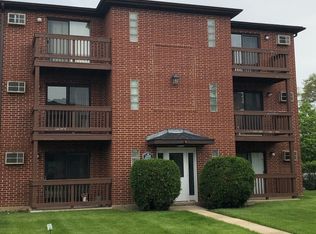 1160 Cedar St APT 2A, Glendale Heights, IL 60139