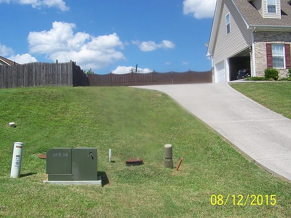 3rd image of 2104 Country Brook Ln