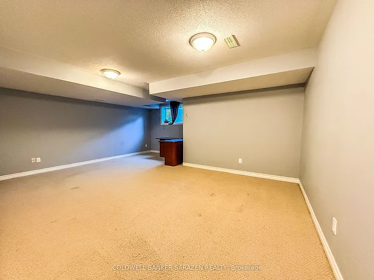 92 Selhurst Ave — Photo 19