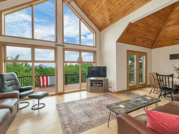 178 Highlands Drive, Conway, NH 03838