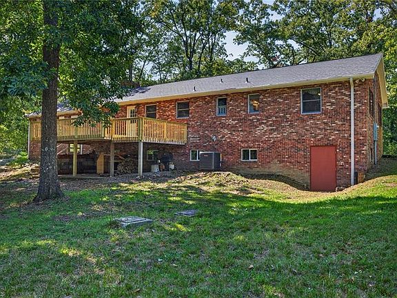 4th image of 5408 Hidden Valley Rd