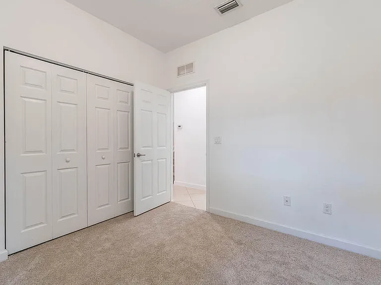 10283 Wellington Parc Dr — Photo 28