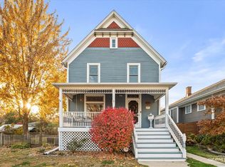 4214 Deyo Ave, Brookfield, IL 60513