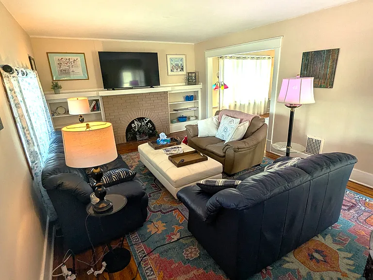 201 Lovering Ave #UPPER — Photo 12
