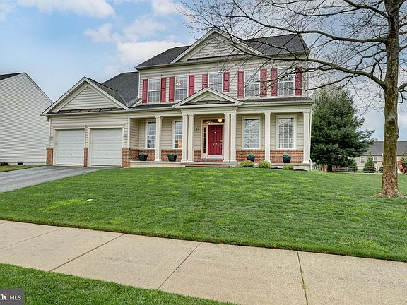 2nd image of 209 Snow Goose Dr